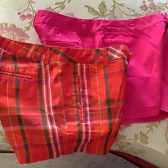 JC Penney shorts size  (8)  bundle of (2) pair Hot pink and plaid orange… - Picture 3 of 10